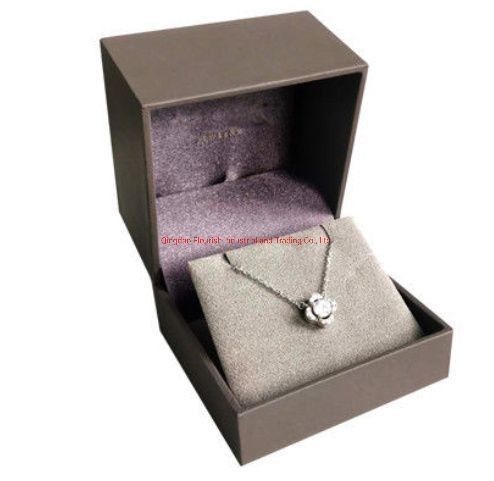 Taşınabilir Hinged Clamshell Tipi Mücevher Paketleme Müşteri Gereksinimlerine Göre Kadife Eklentili Hediye Kağıt Kutu
