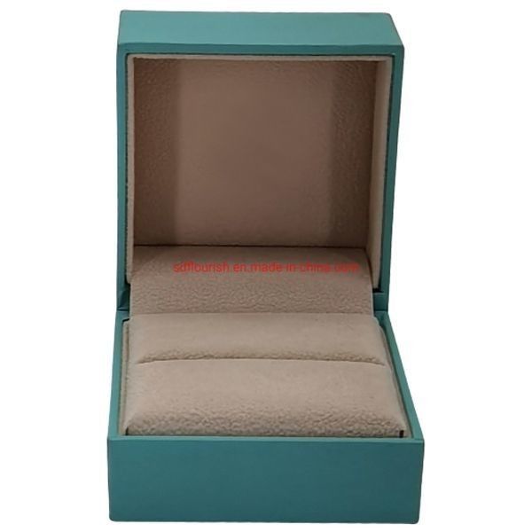 Clamshell Tasarımı Şık Yeşil Renkli Sert Karton Tavsiye Yüzüğü CDR/EPS/JPG/TIF Formatında Hediye Kutusu