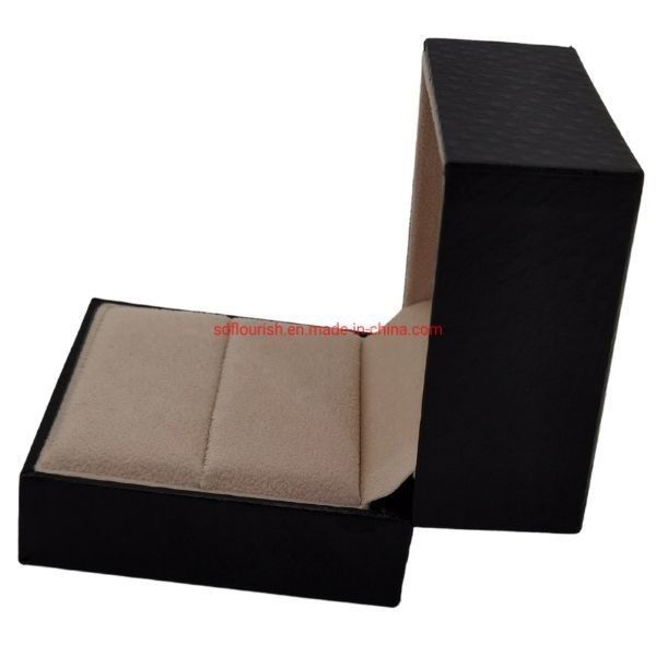 Clamshell Tasarımı Şık Yeşil Renkli Sert Karton Tavsiye Yüzüğü CDR/EPS/JPG/TIF Formatında Hediye Kutusu